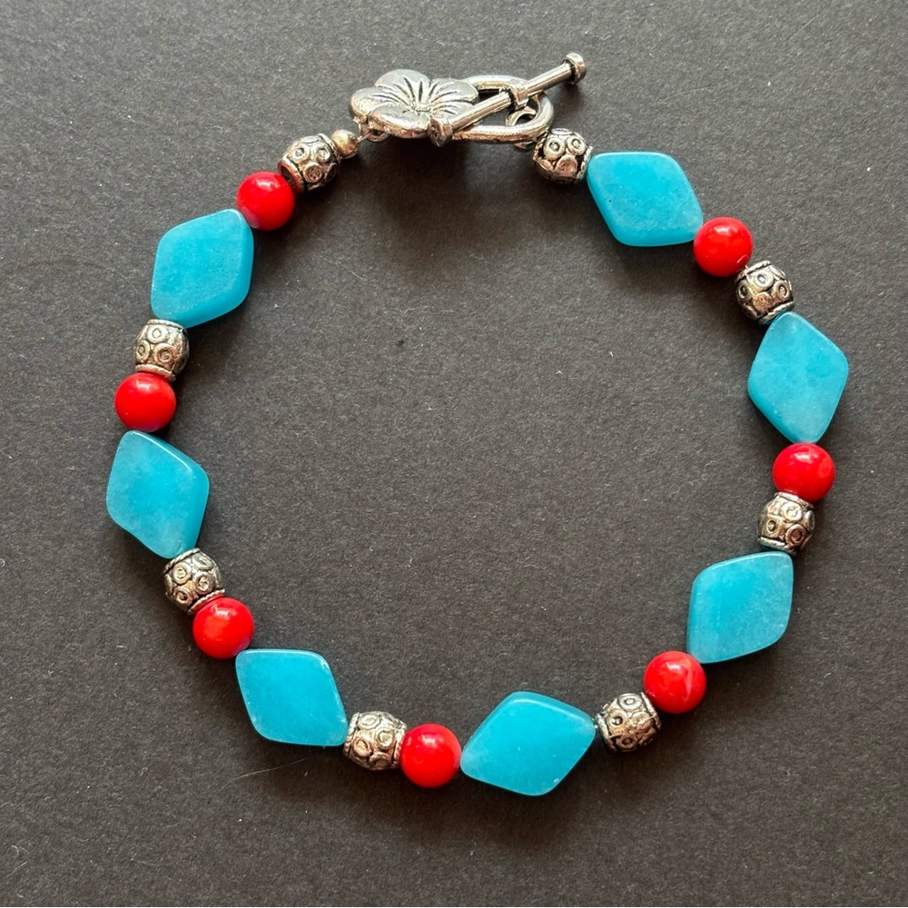 Blue Chalcedony & Mixed Bead In Silver Bracelet | 7 IN - Picture 2 of 5